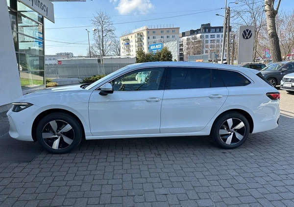 Volkswagen Passat cena 179900 przebieg: 10, rok produkcji 2024 z Bolków małe 436